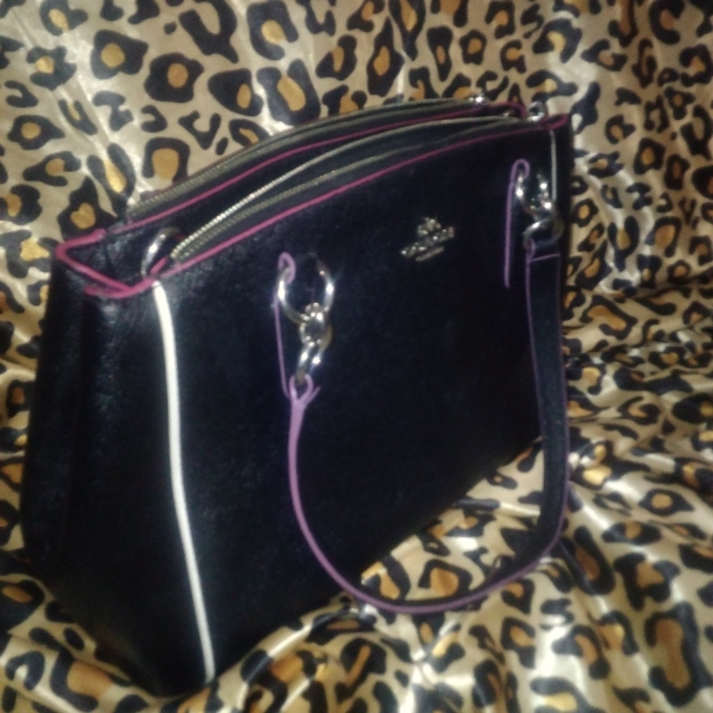 Black & Pink patent leather Coach Purse and matching Coach Wallet